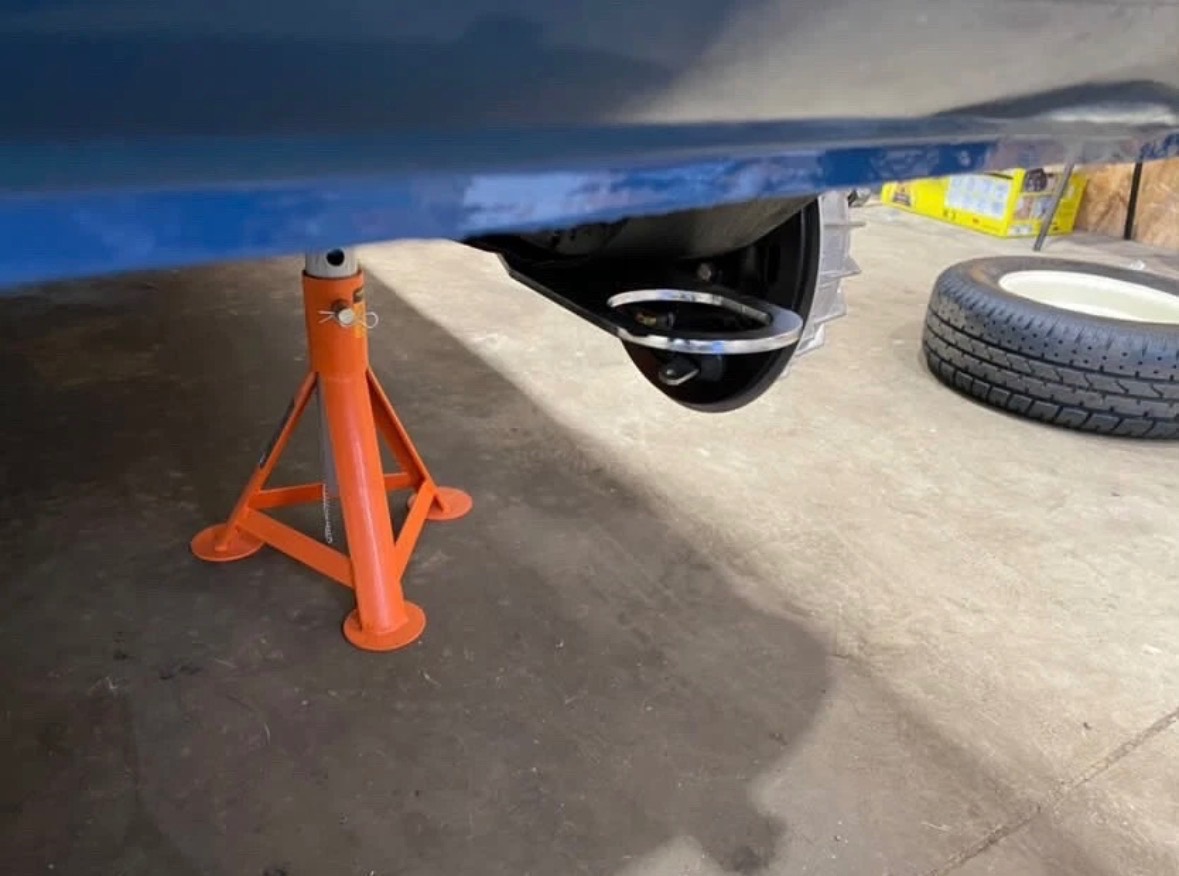 Retrocomponents CST rear towhook thumbnail 4