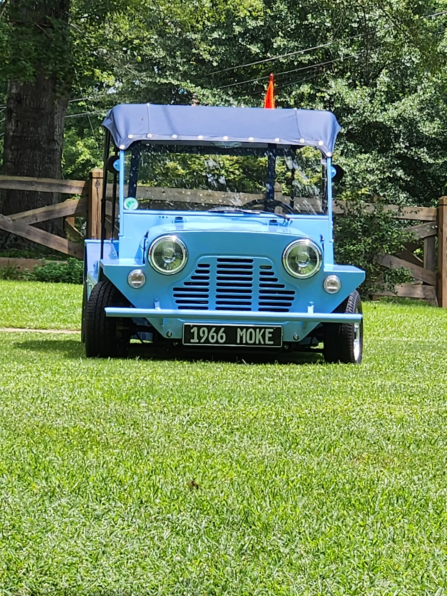 1966 Austin Mini Moke - body 1
