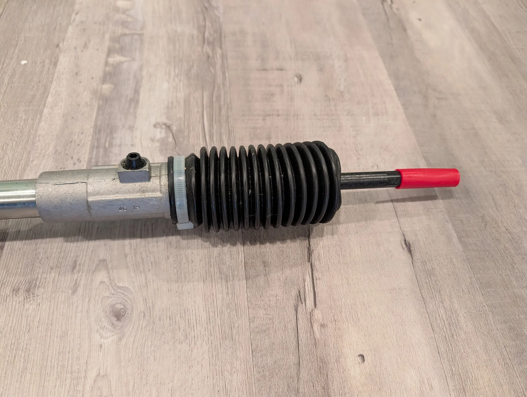 New LHD Steering Rack thumbnail 2