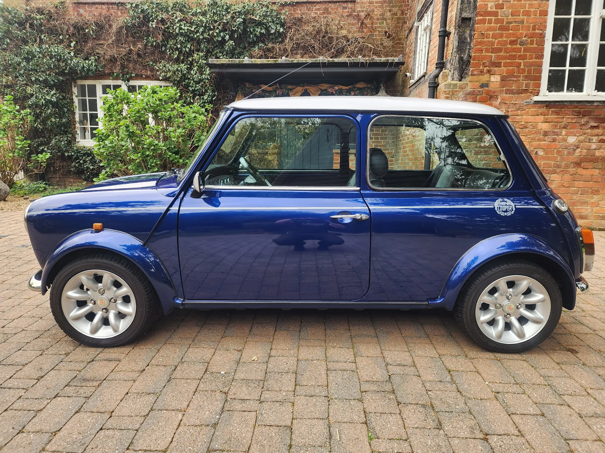 2000 Rover Mini Cooper Sport | 44k Miles | Exceptional Condition thumbnail 4