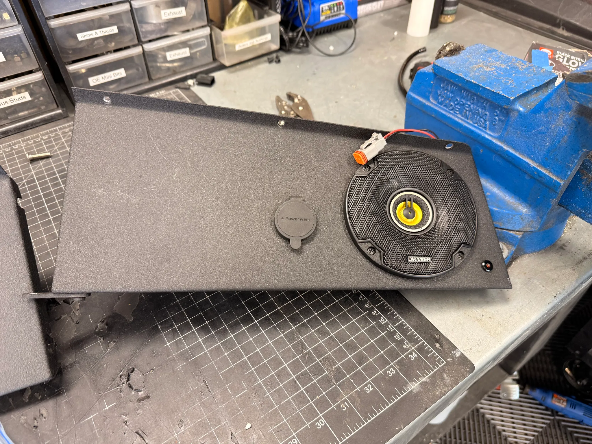 Classic Mini Rally Dash with 5 Gauge Center thumbnail 4