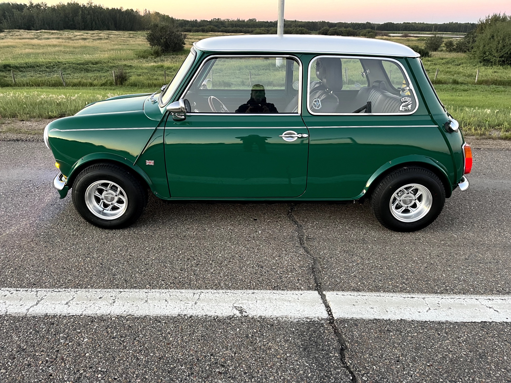 1971 Austin Mini 1000 - body 1