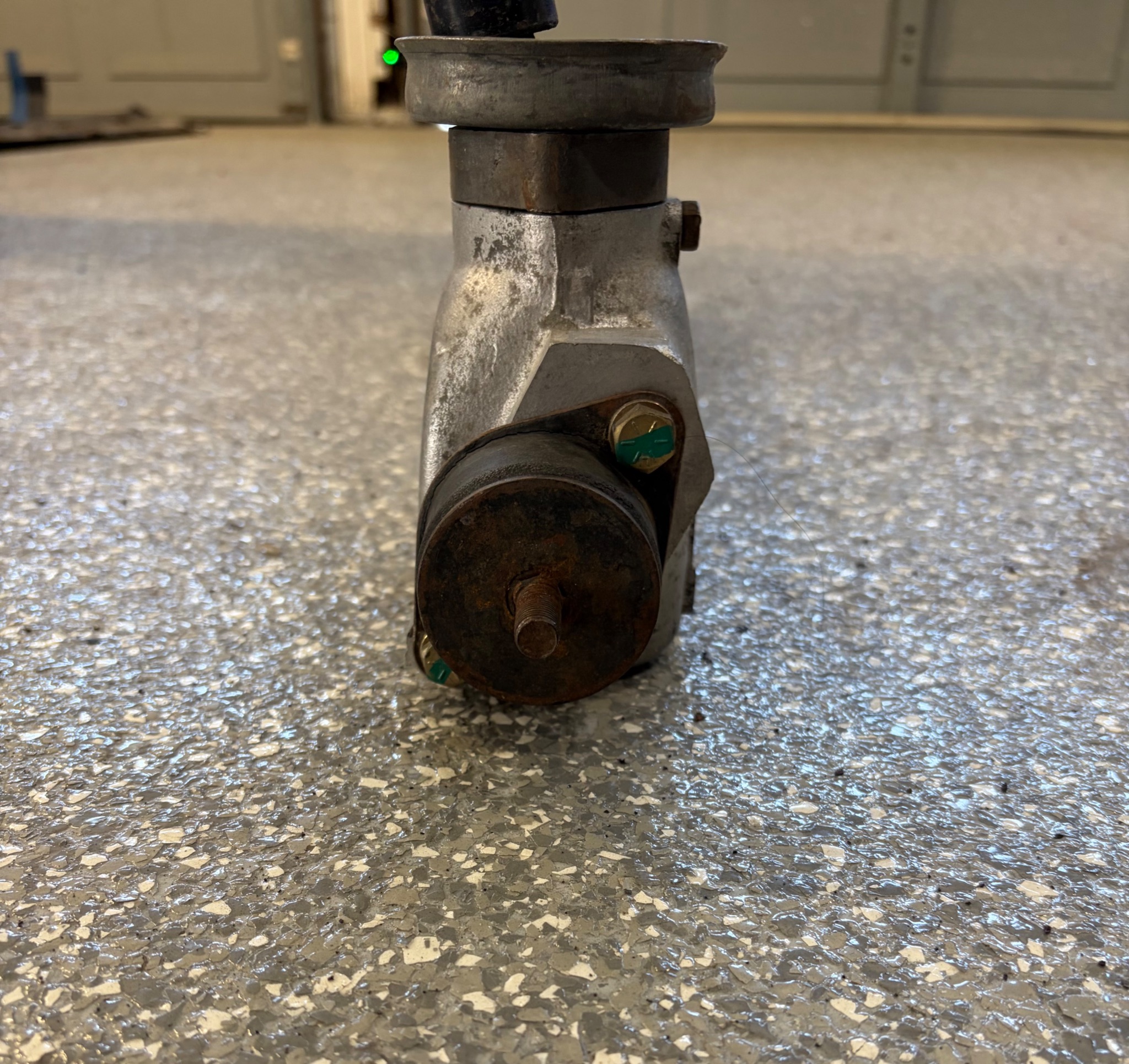 Remote gear shifter thumbnail 2