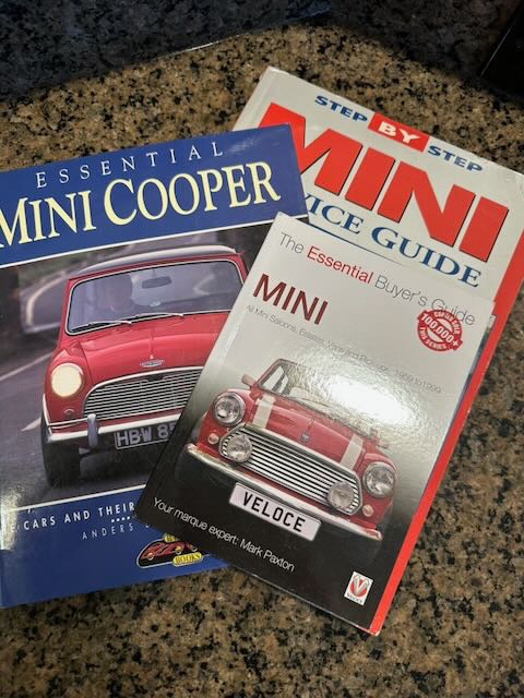 Classic Mini Books thumbnail 8