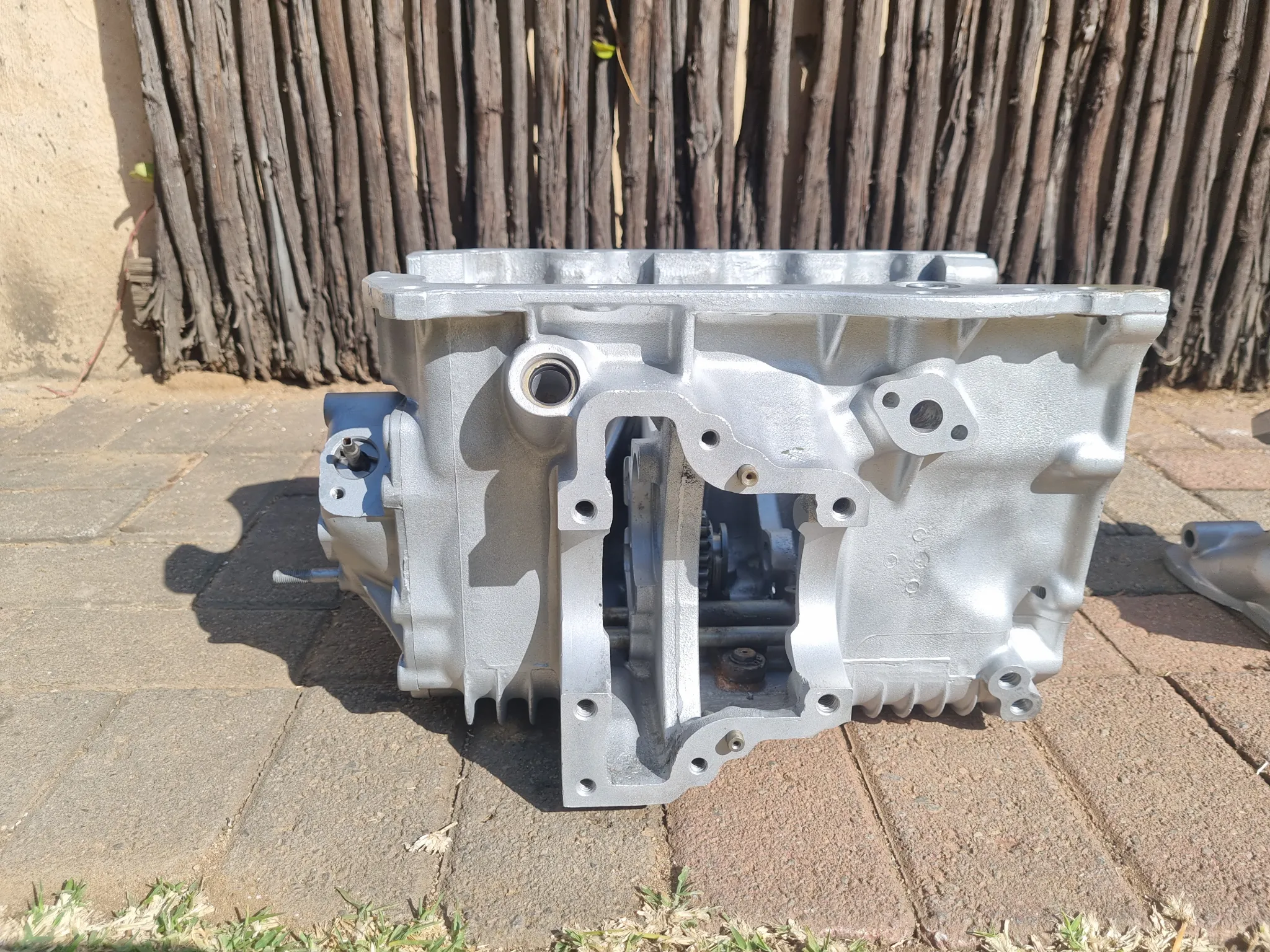 3-Syncro Gearbox Casing - body 1