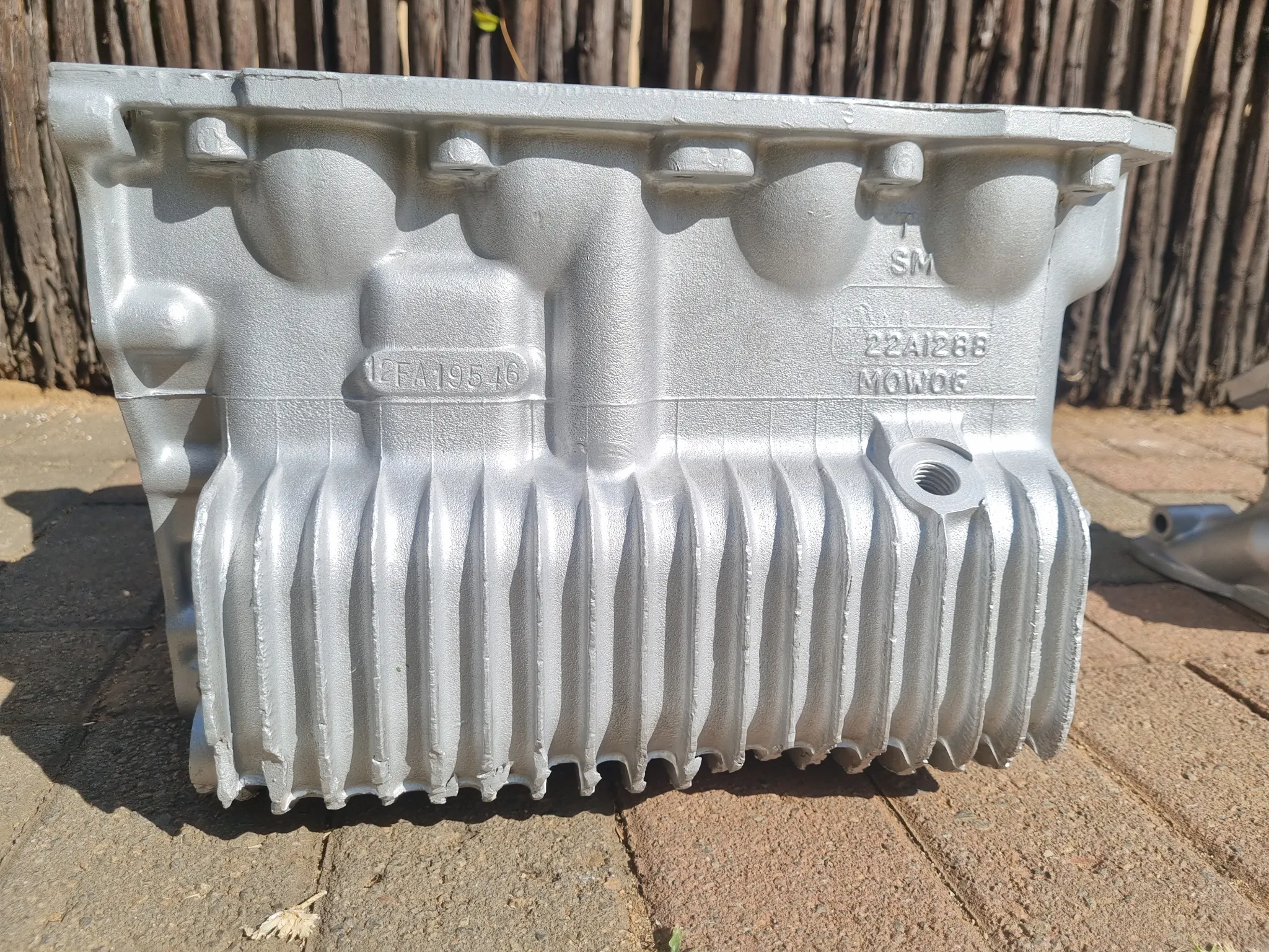 3-Syncro Gearbox Casing thumbnail 3