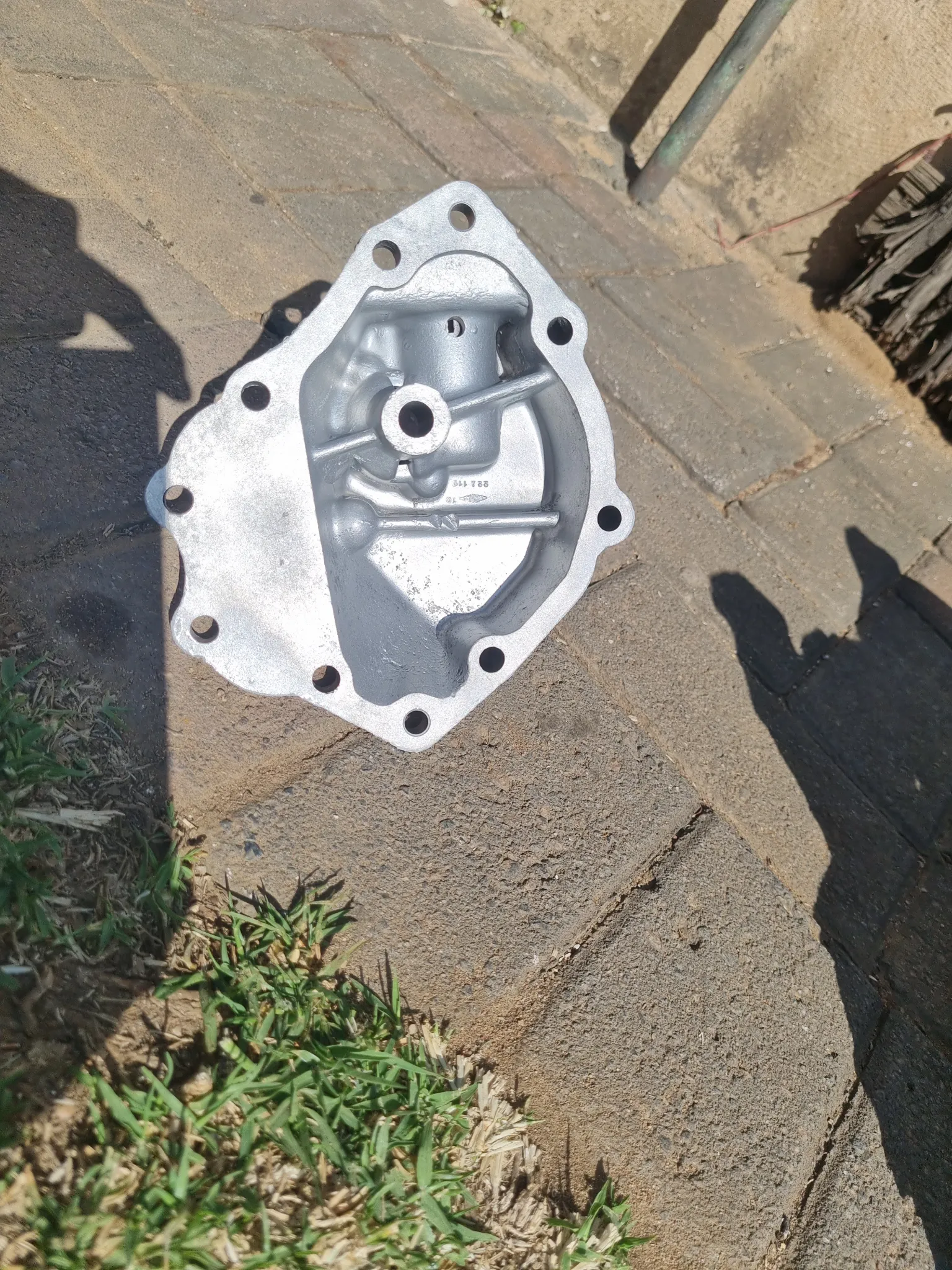 3-Syncro Gearbox Casing thumbnail 4