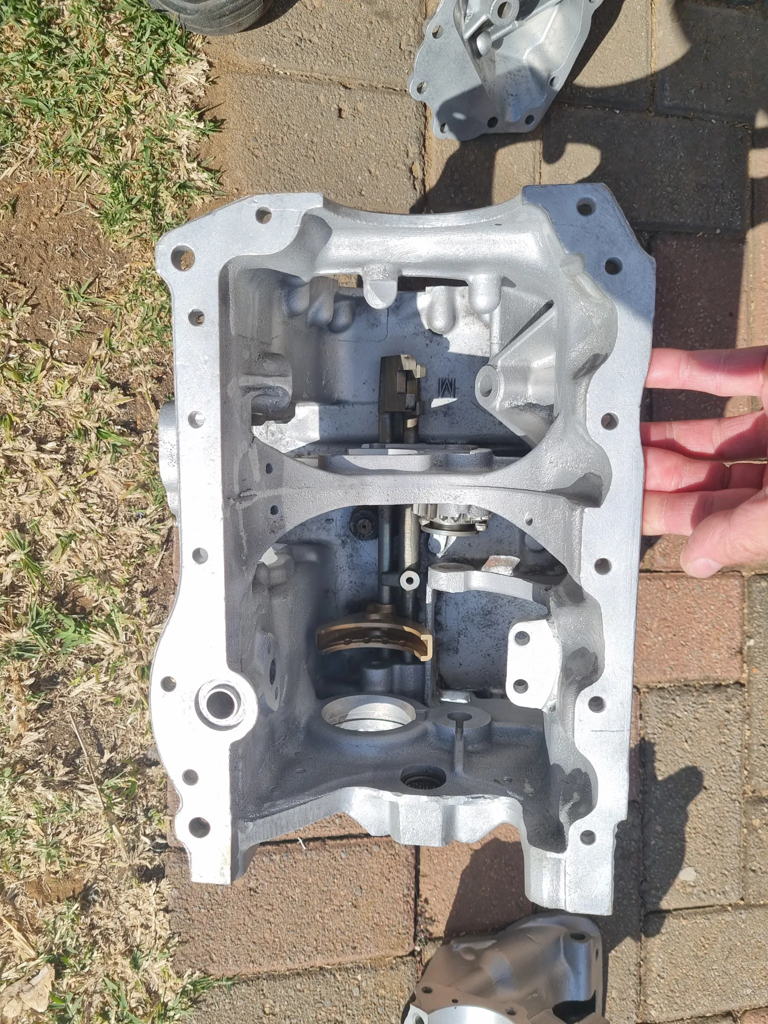 3-Syncro Gearbox Casing thumbnail 2