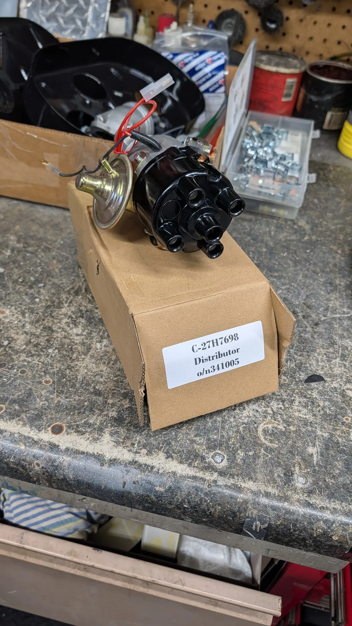 A-   Distributor new.  Electronic. C-27H7698 - body 1