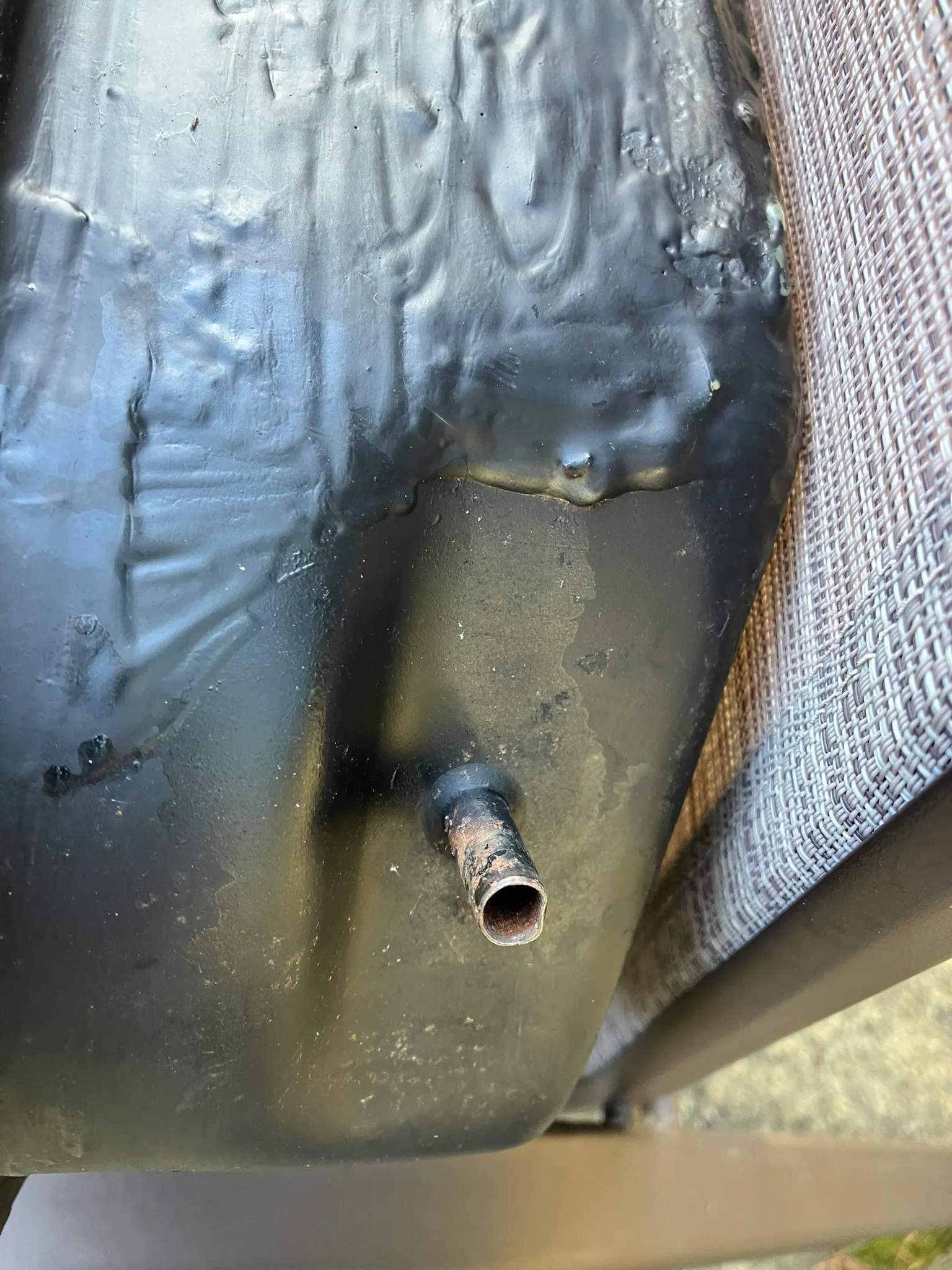 5.5 Gal Fuel Tank w/ Sender thumbnail 6